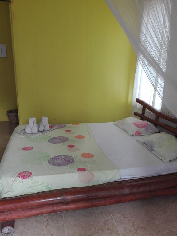 Surfers Home Boracay Balabag  Екстер'єр фото
